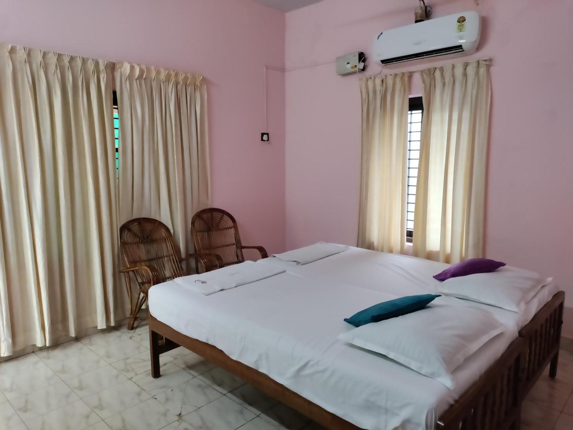Basuri Beach Resort Varkala Exteriör bild